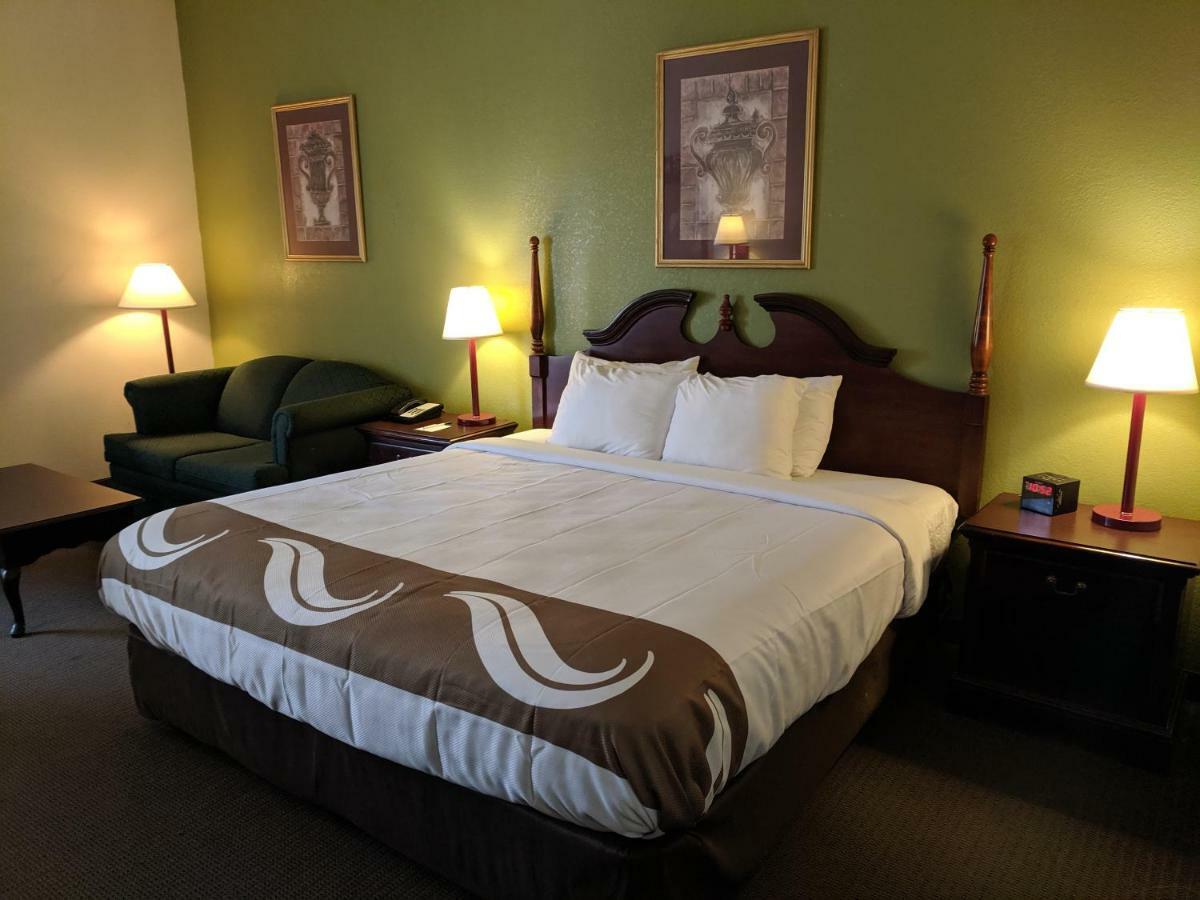 Quality Inn & Suites Thomasville Exteriér fotografie